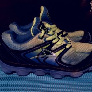 Geofoam Train Performance C9 Champion Sneakers